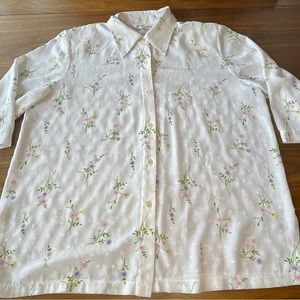 Tung Tai Sheer Top Women  Small White Floral Print 3/4 Sleeve Lightweight